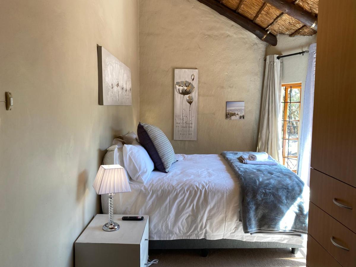 Tuscan Rose Johannesburg Bagian luar foto