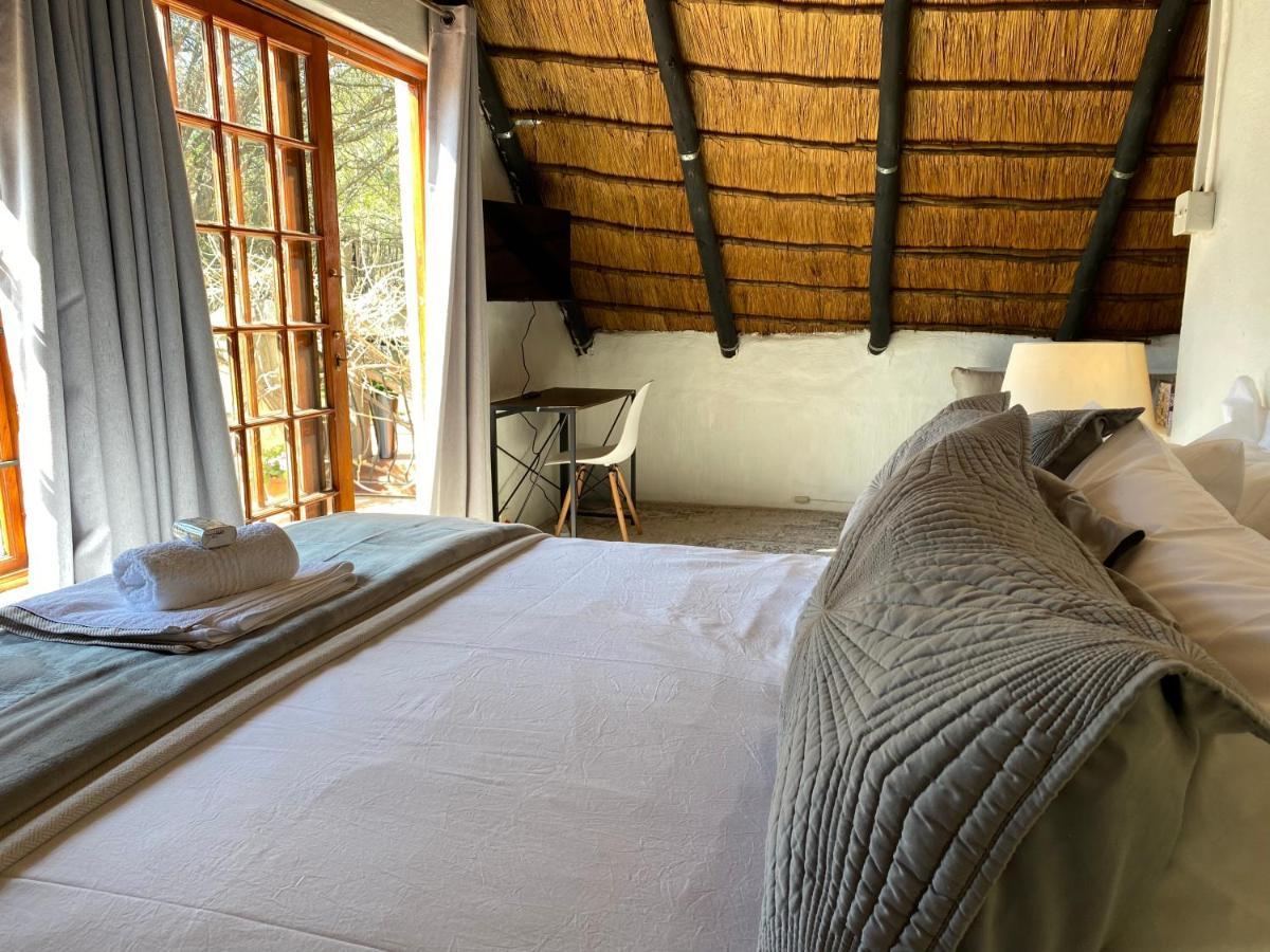 Tuscan Rose Johannesburg Bagian luar foto