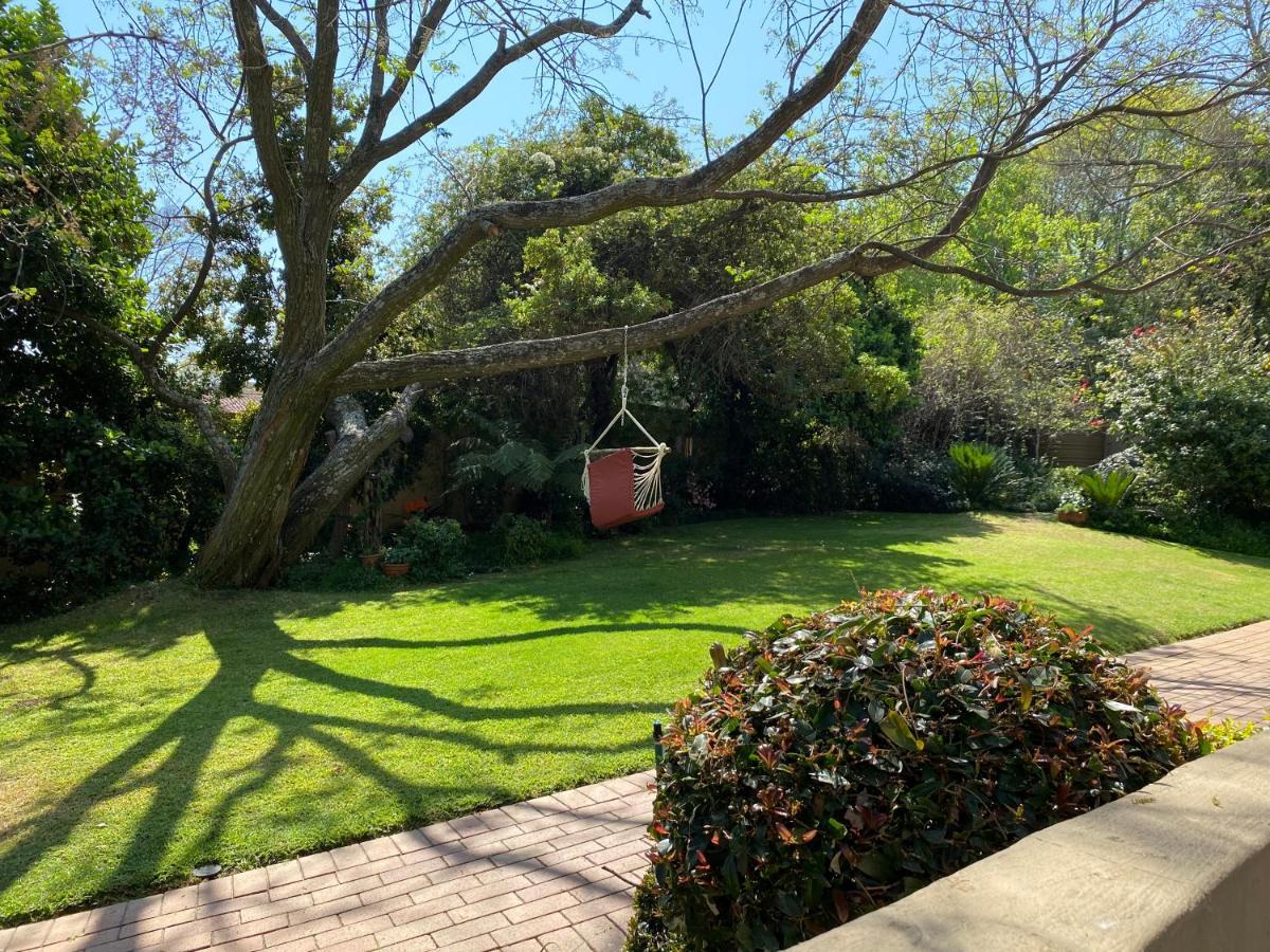 Tuscan Rose Johannesburg Bagian luar foto