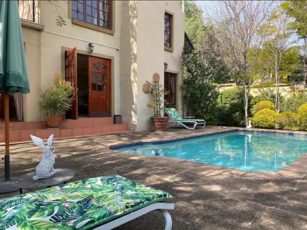 Tuscan Rose Johannesburg Bagian luar foto
