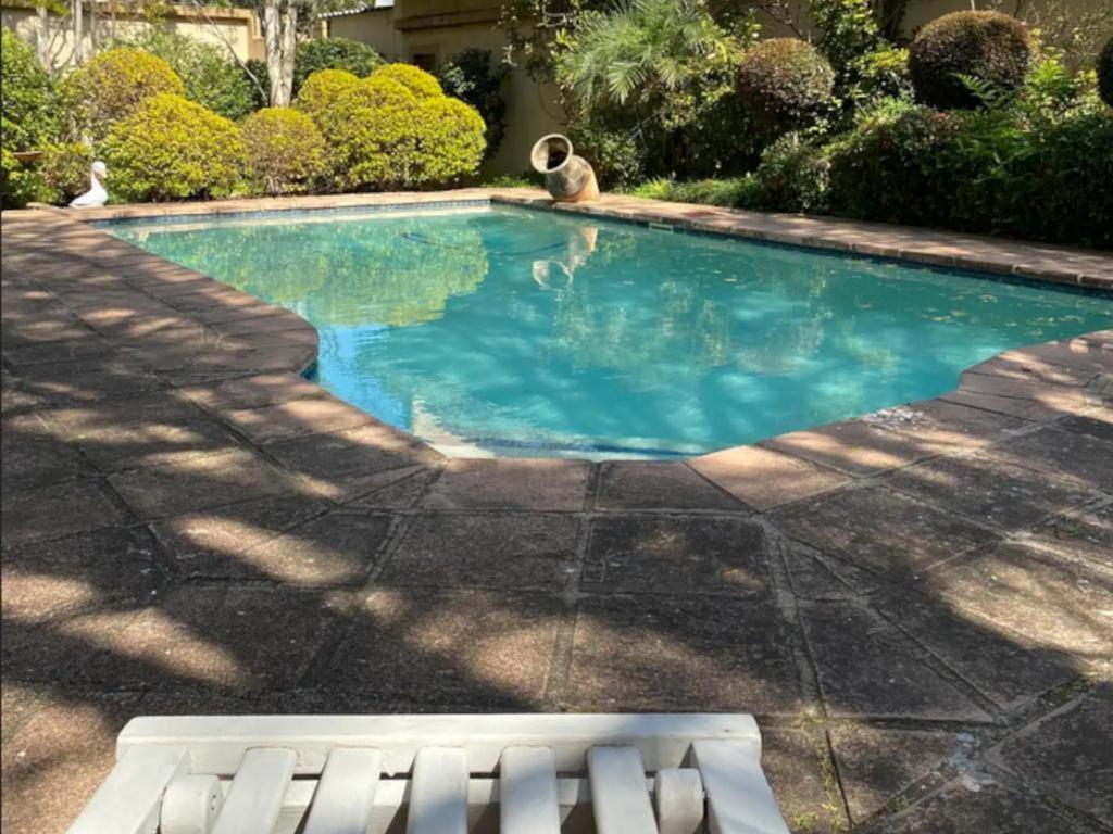 Tuscan Rose Johannesburg Bagian luar foto